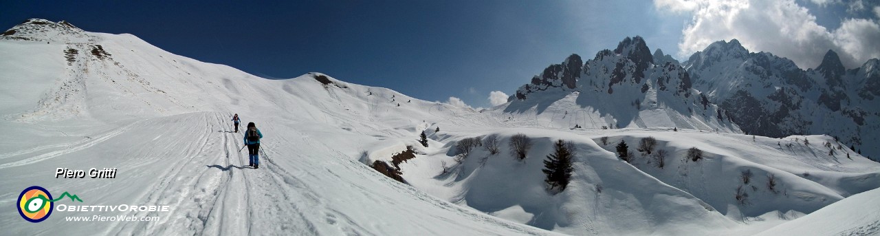 55 Panoramica dal Campioncino al Cimon Bagozza.jpg